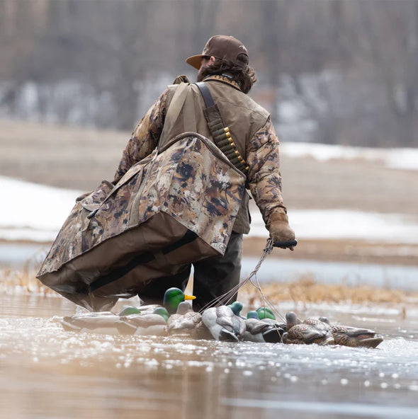 12-Slot Deluxe Duck Decoy Bag - 1 Shot Gear