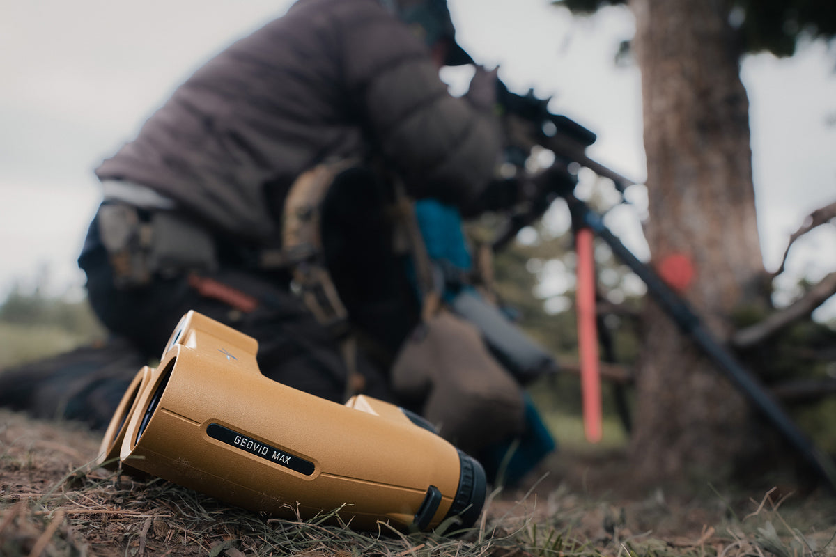 Leica Geovid Max 10x42 40831 - 1 Shot Gear