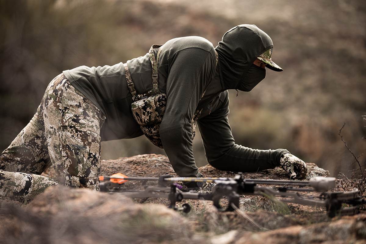 Sitka gear logo sales hoody