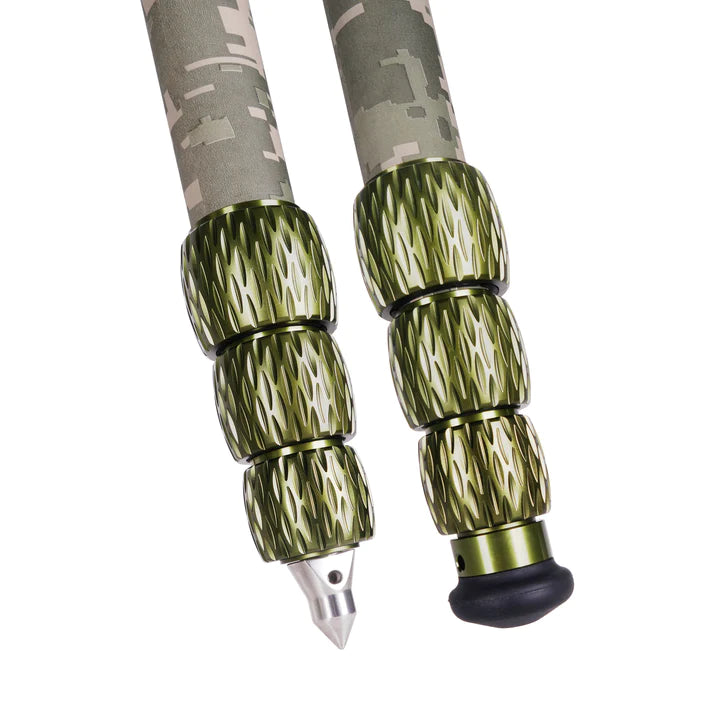 CT-3204 Carbon Fiber Tripod - 1 Shot Gear
